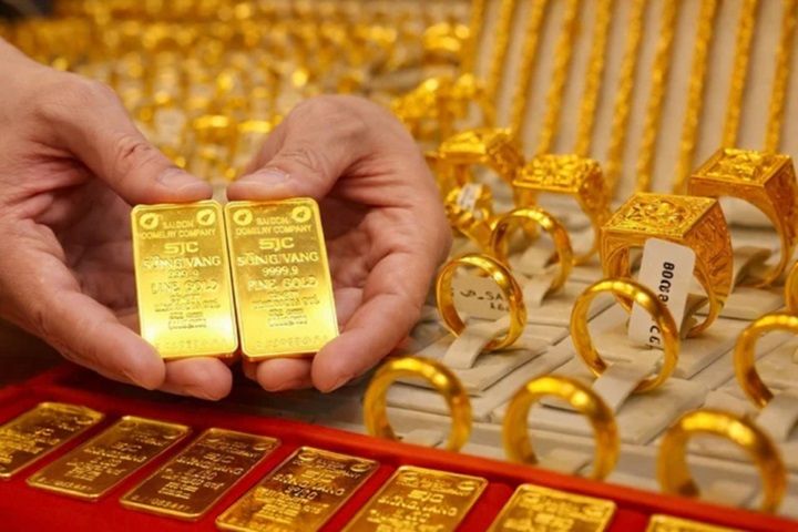 Cầm vàng theo tháng tính lãi như nào?